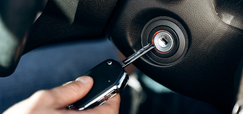 Car Key Replacement Locksmith in Farmersville, California