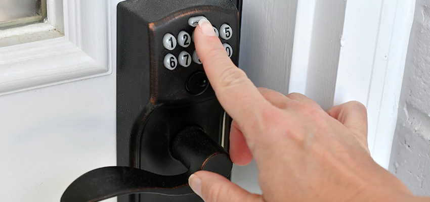 High Security Digital Door Lock in Farmersville, California